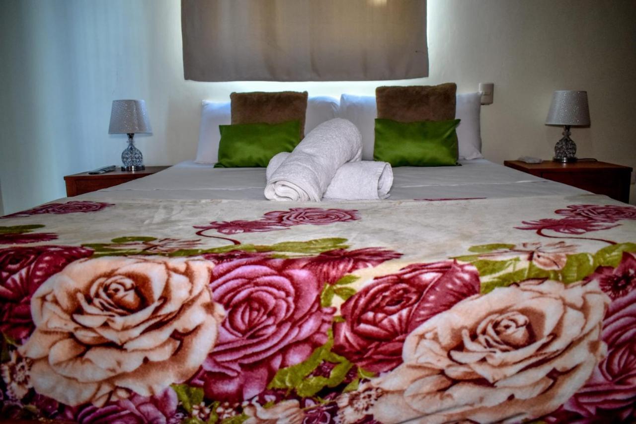 Hostal Palmas De Punta Cana F2 Esterno foto